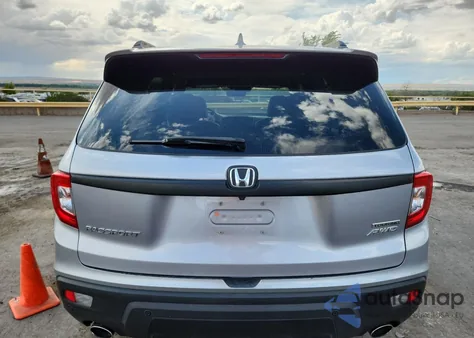 2020 Honda Passport Touring из США, поврежденный, VIN 5FNYF8H94LB004061